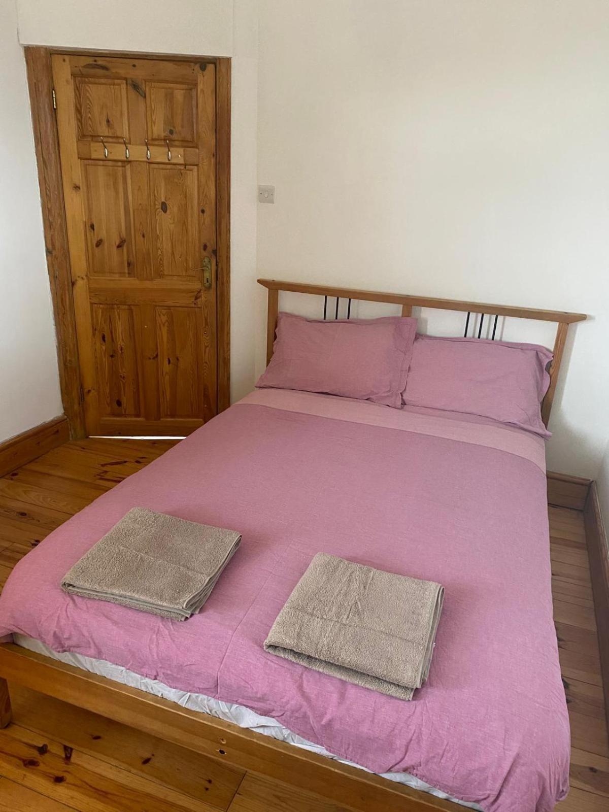 Lovely Rooms In West London Northolt (Greater London) Exterior foto