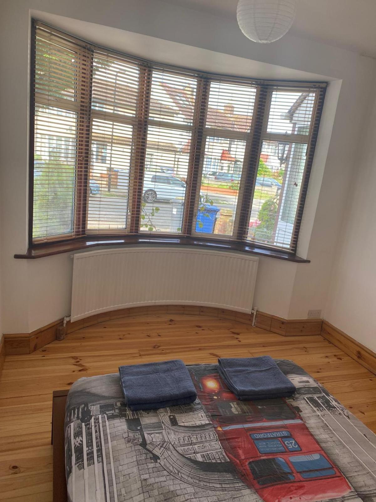 Lovely Rooms In West London Northolt (Greater London) Exterior foto