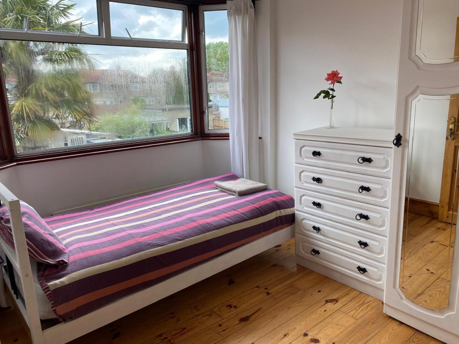 Lovely Rooms In West London Northolt (Greater London) Exterior foto